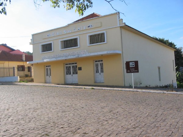 Imagens tiradas do município de Dona Francisca, Rio Grande do Sul, Brasil.