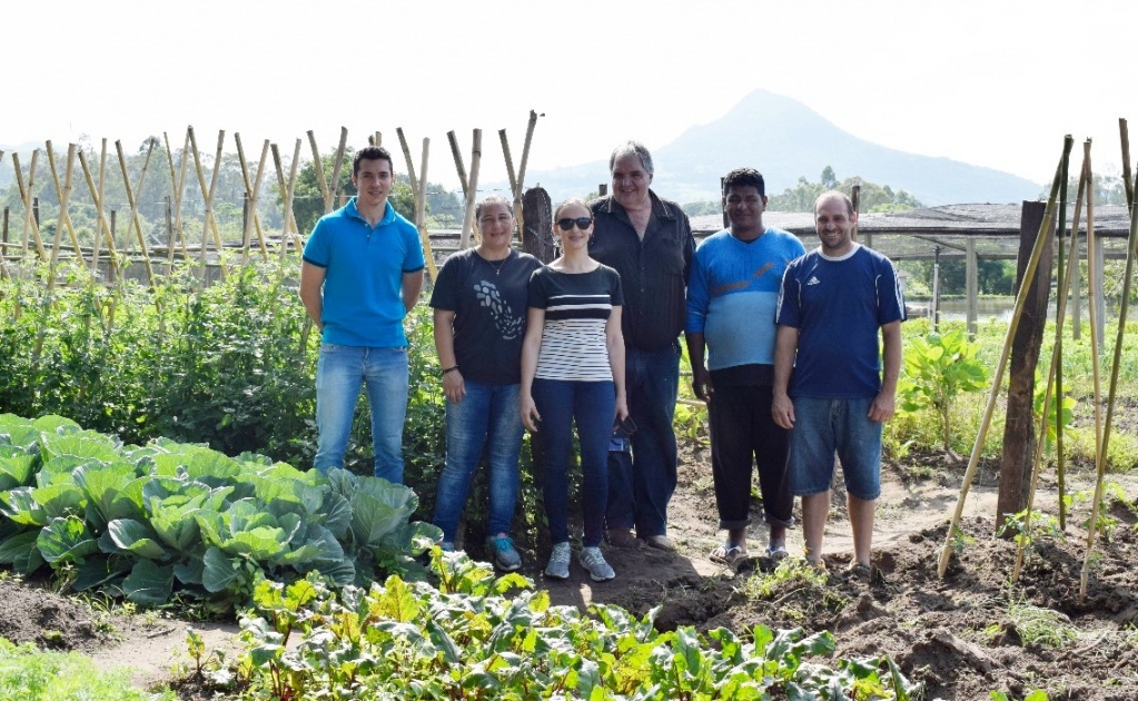 Secretaria de Agricultura Visita Horto de Faxinal do Soturno