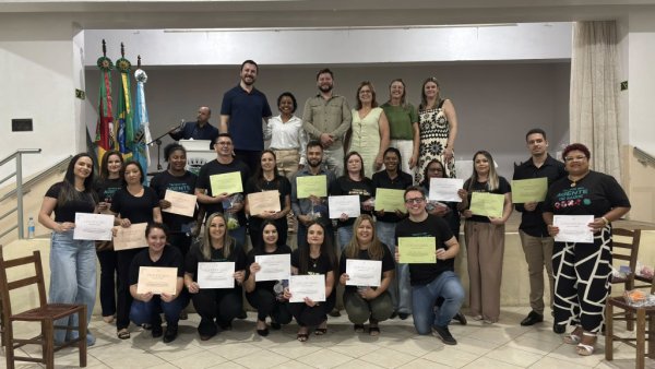 Foto da Notícia Agentes de saúde de Restinga Sêca concluem formação técnica