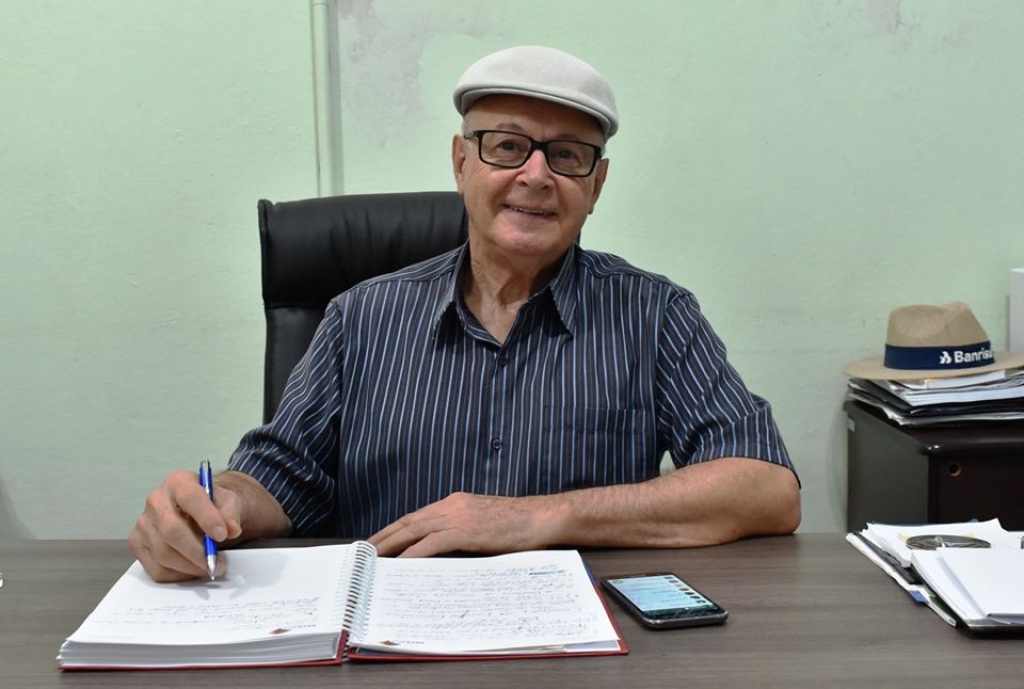 Vilmar João Foletto Assume o Cargo de Prefeito Interino